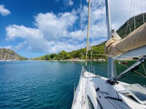 Sailing boat trip les Saintes anchored at le pain de Sucre