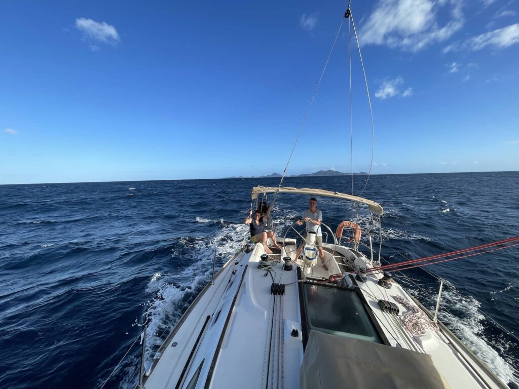 Sailing ship back from it's boat cruise excursion to les Saintes